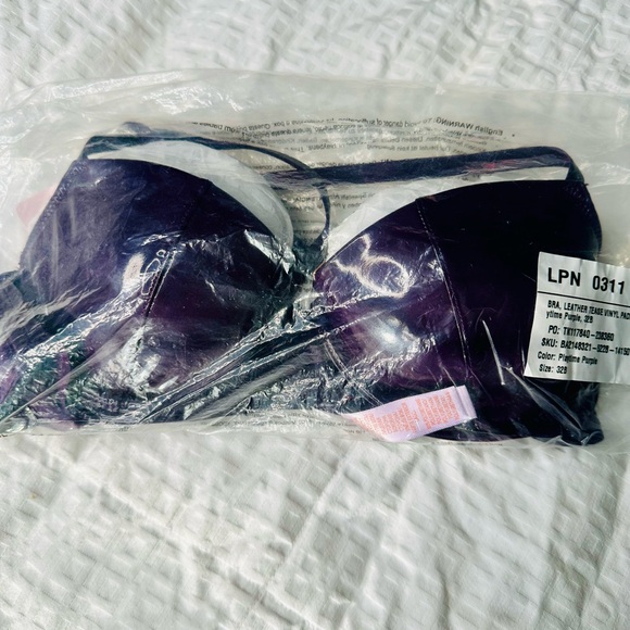 Savage X Fenty Playtime Purple Leather Tease Vinyl Balconette Bra - Picture 6 of 7